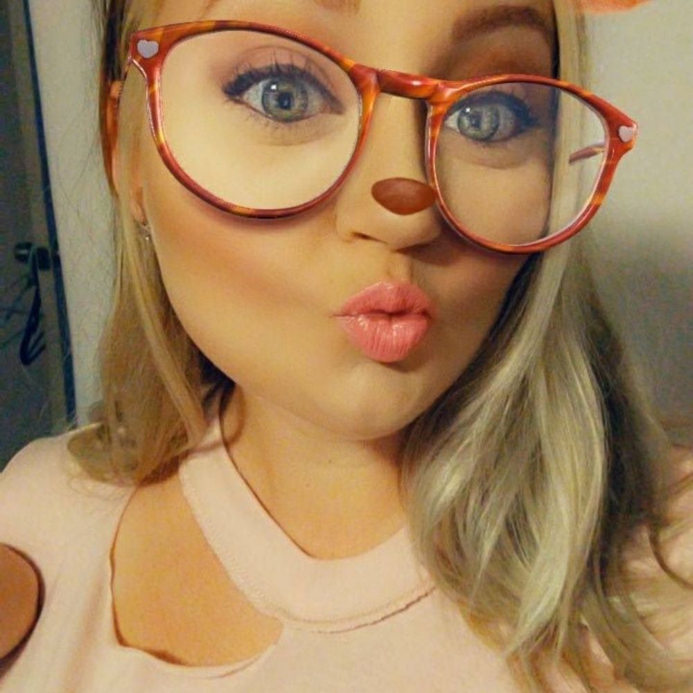 Meet your Posher, Brianna